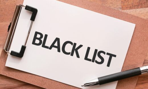 【一生消えない？】ブラックリストは何年で消える？早くローンが組めるようになる方法はある？
